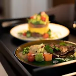 Sowa Aparthotel 4*