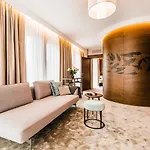 Sowa Aparthotel 4*
